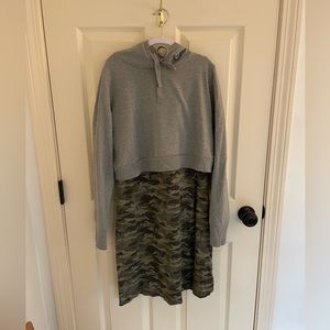 Women’s maternity / nursing dress